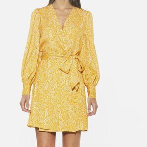 NWT Alexia Admor Yellow Paisley Wrap Dress with Button Detail Size 4